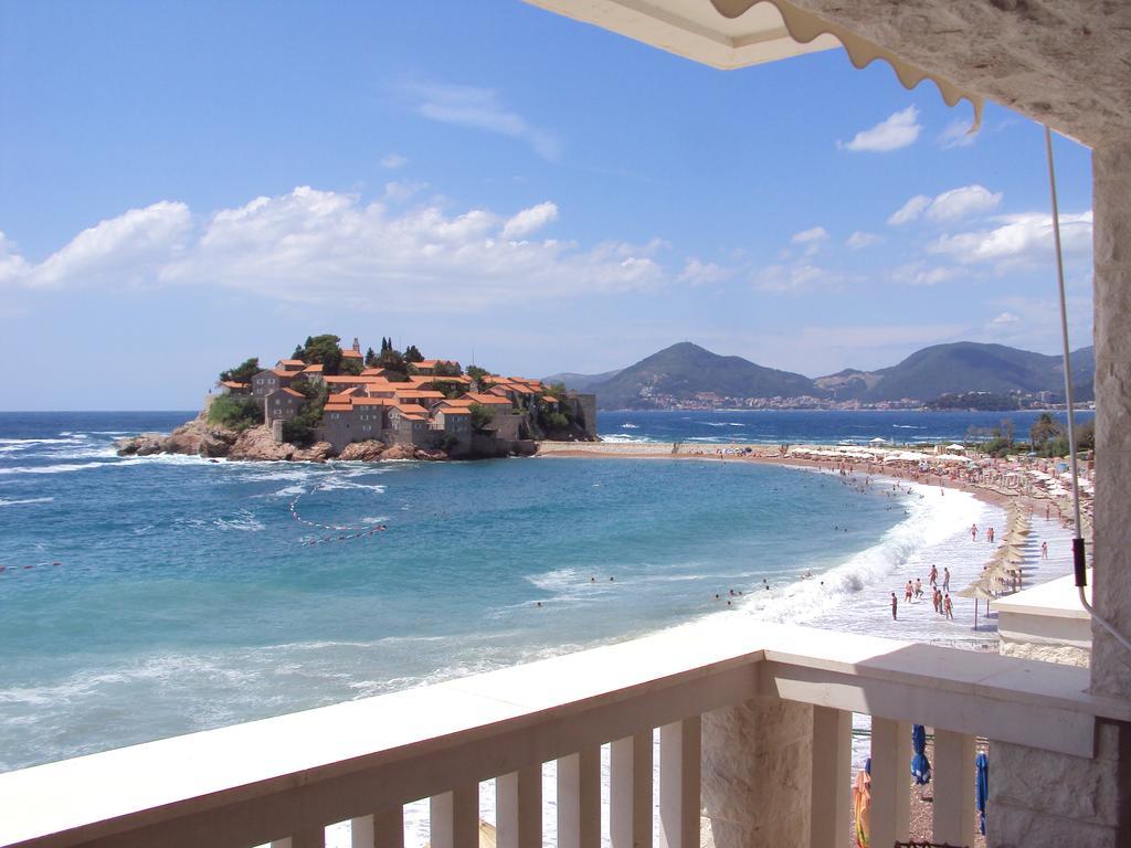 Beachfront First Line View Sveti Stefan Rum bild
